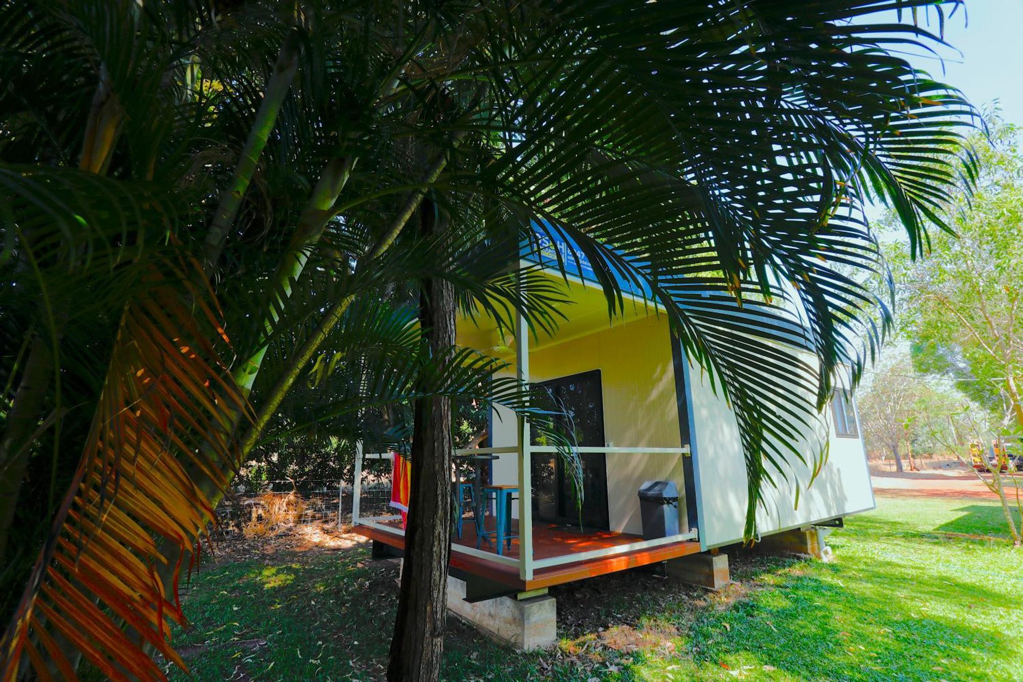 Banyan Tree Hotel Batchelor Exterior foto